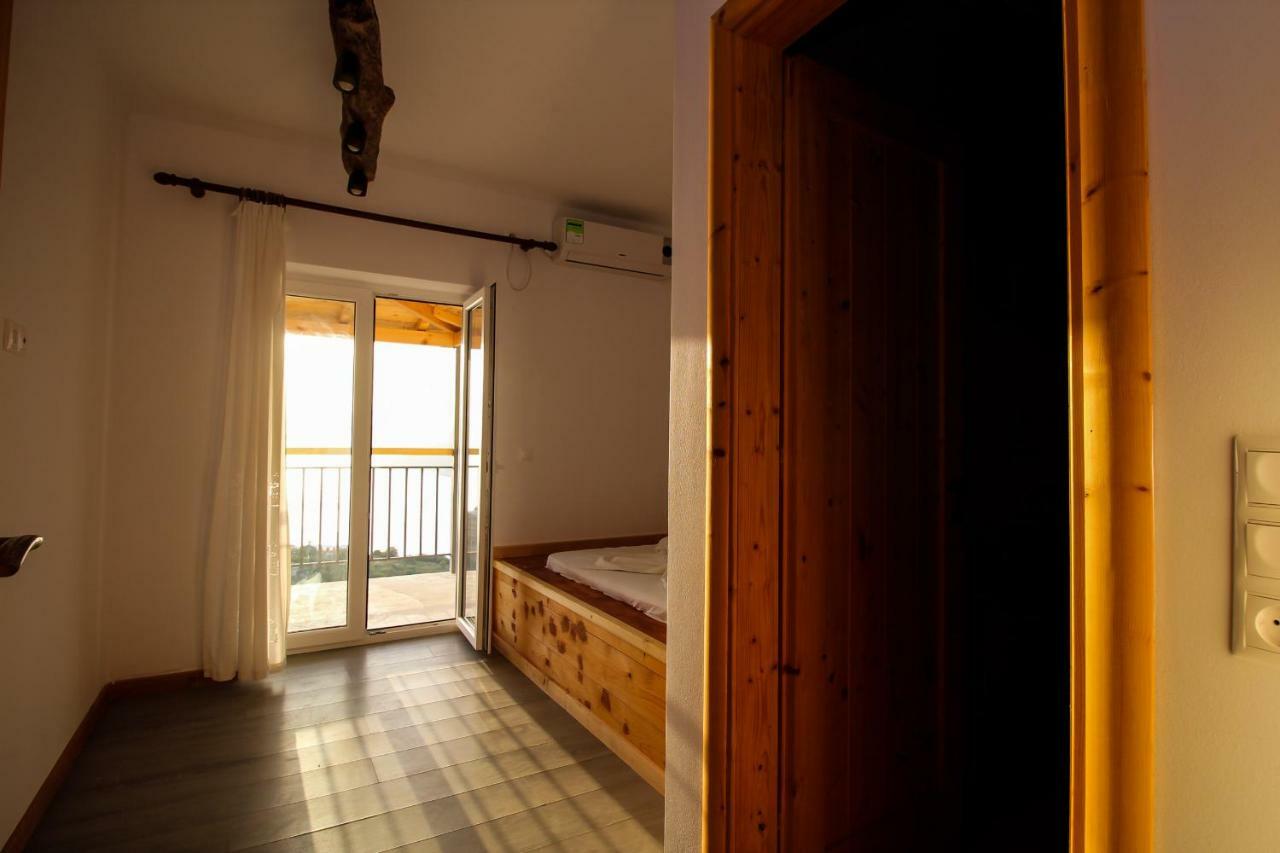 Argileos Apartment Химар Екстериор снимка
